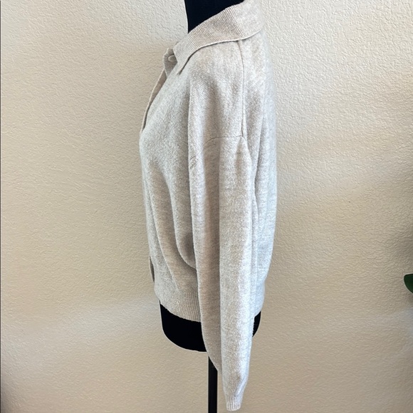 ASOS Chunky Oatmeal Beige Button Down Sweater Size 6 - Picture 4 of 9